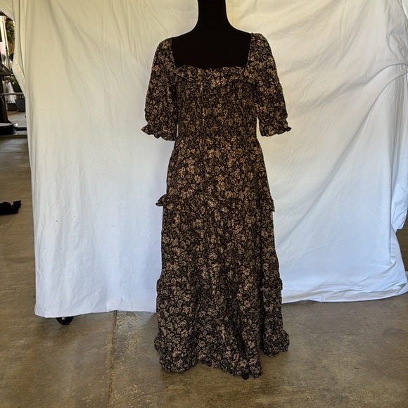 Floral Ruffle Dress - Picture 5 of 9